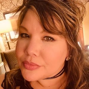 Meet your Posher, Pamela